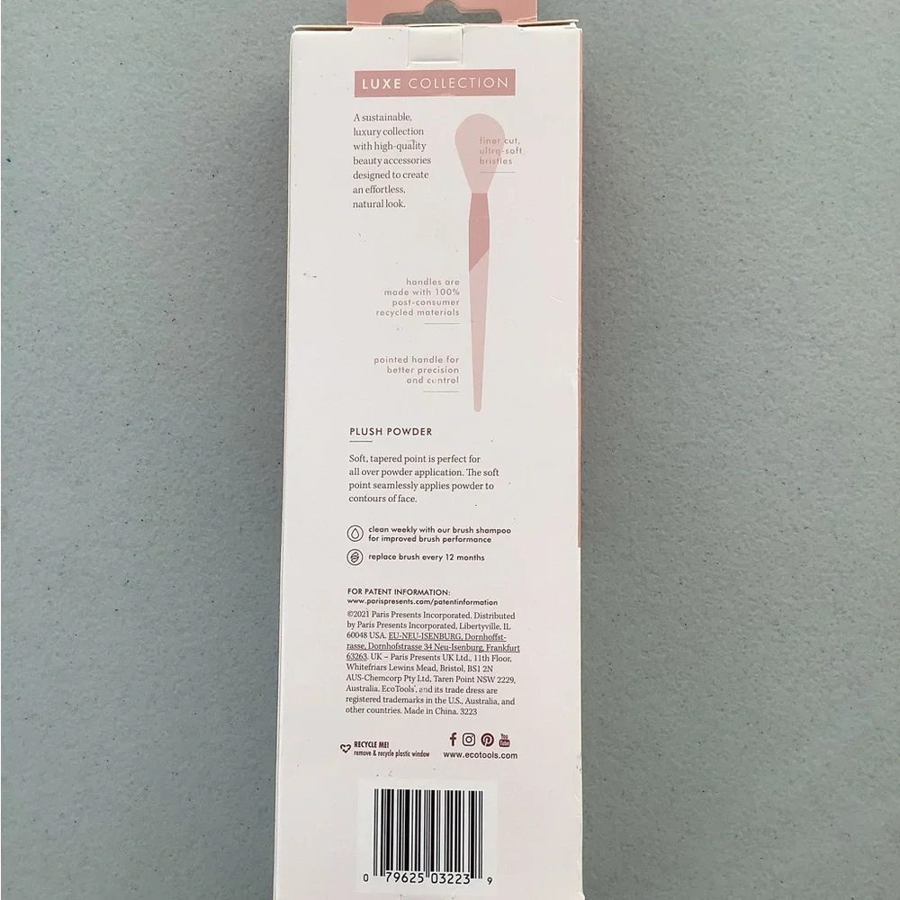 NIB Ecotools Plush Powder Makeup Soft Styling Brush